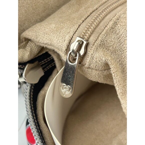 Brighton Hearts A Flutter Travel Jewelry Case NWT Zip Around Organizer Red Black - Picture 14 of 16